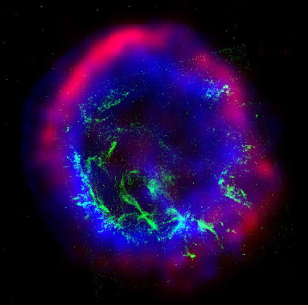 Chandra X-ray Image of Supernova Remnant E0102-72