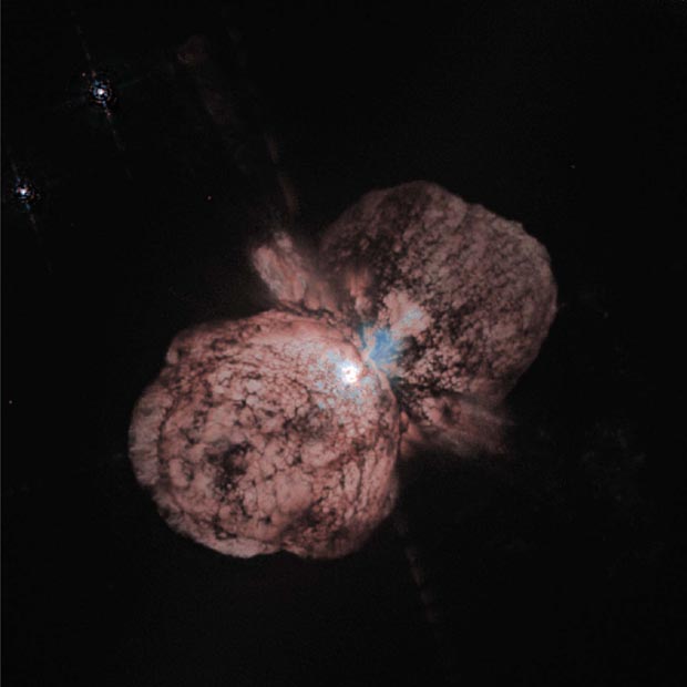 Super-Sharp View of the Doomed Star Eta
Carinae